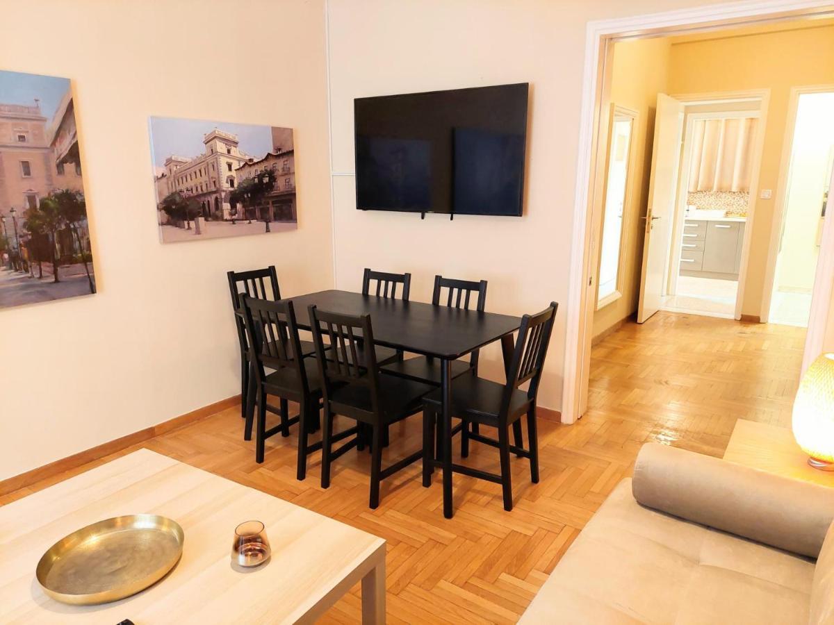 Grand Apartment In Parliament Square Athens Exterior photo