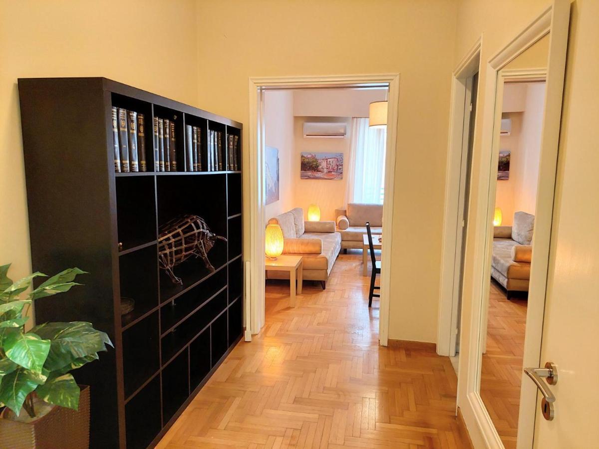 Grand Apartment In Parliament Square Athens Exterior photo