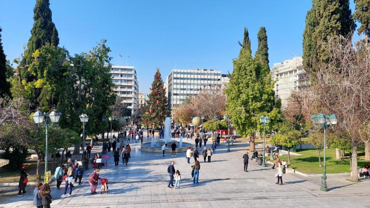 Grand Apartment In Parliament Square Athens Exterior photo